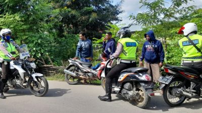 Operasi Patuh Turangga, Satlantas Polres Malaka Tegur Puluhan Pengendara Sepeda Motor